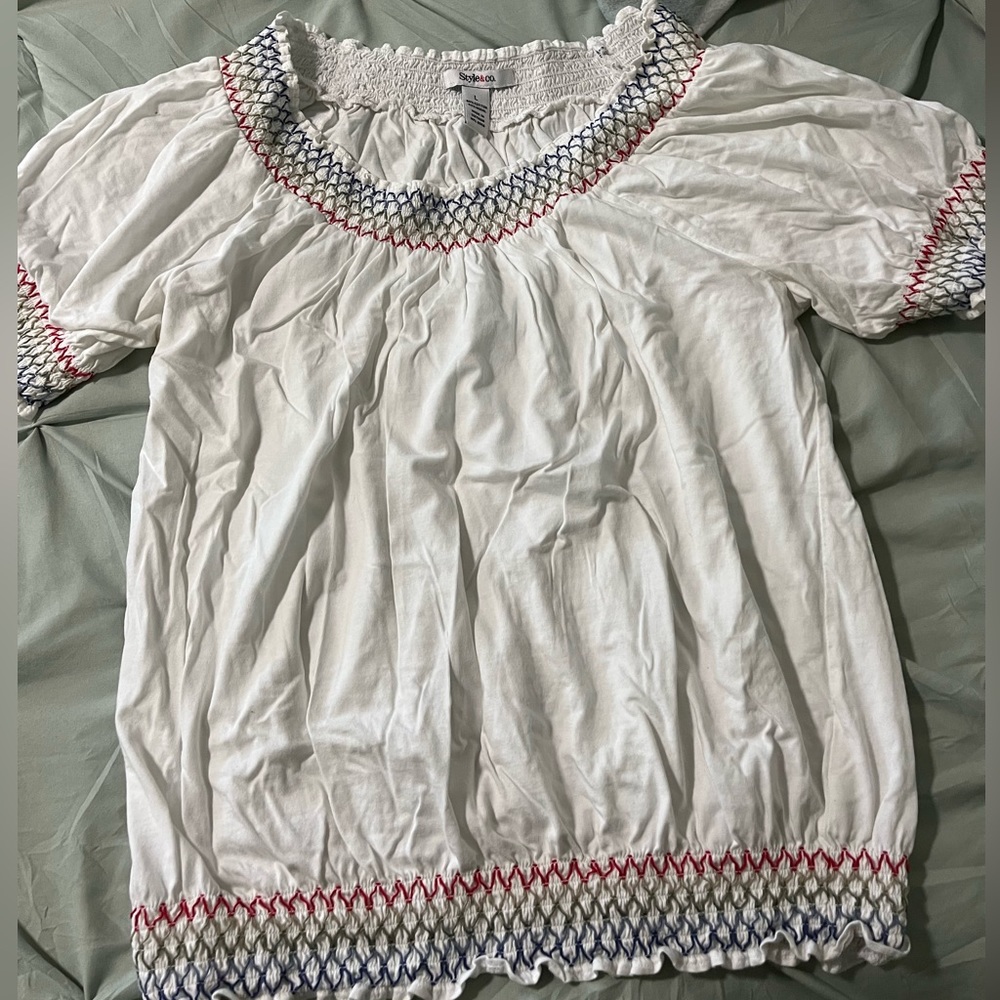 Women’s blouse